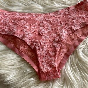 Victoria’s Secret Y2K hip hugger cheeky panties